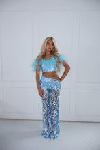Load image into Gallery viewer, The DEWELLE Sequin Trousers and Top with Feathers