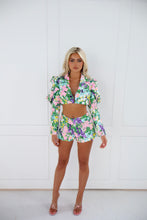 Load image into Gallery viewer, The SOLEIA Cropped Jacket and Shorts - Floral Print Sequin