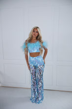 Load image into Gallery viewer, The DEWELLE Sequin Trousers and Top with Feathers