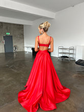 Load image into Gallery viewer, The KENNEDY Skirt