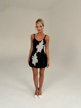 Load image into Gallery viewer, The ELOUISE Dress