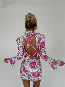 The ARIANNA Cropped Sequin Blazer
